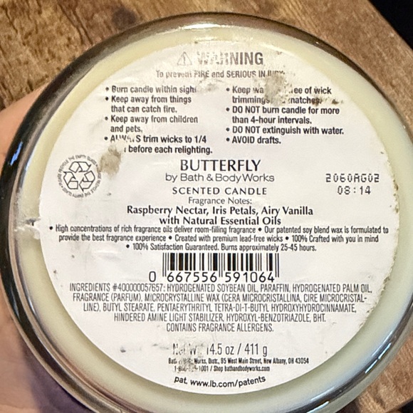 Bath & Body Works Butterfly Candle - Picture 4 of 5